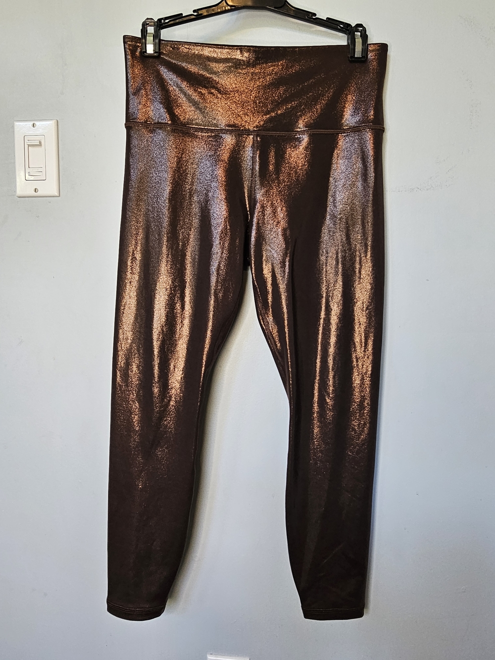 Athleta Elation Shine Tight Leggings Bronze Copper Metallic Medium Petite M/P
